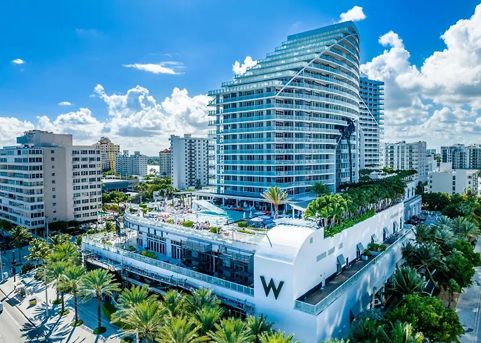 High Floor Luxury 2Br 2Ba, Sleeps 6, Resort Access - Horizon By Homestakes Stays